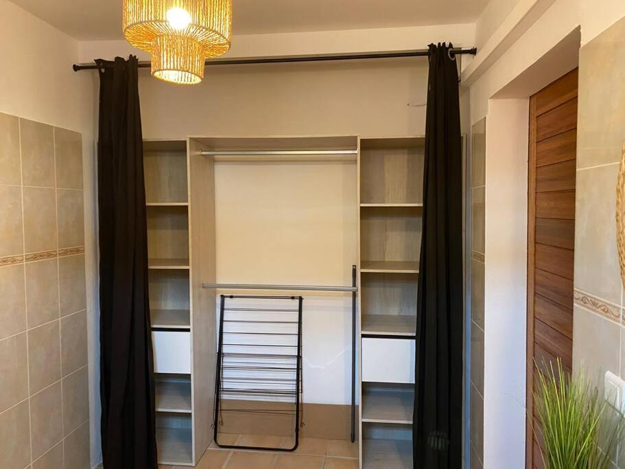 Appartement Cosy & Calme En Rez De Villa Saint-Francois  Bagian luar foto
